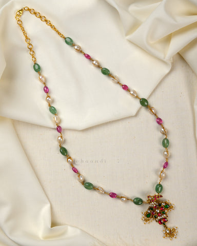 Ruby Emerald Kundan Pendant With Tulip Shape Pearls, Green and Ruby Onyx Beads Chain CHN1415