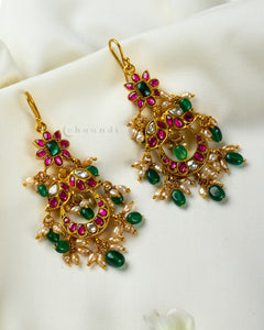 Gold Polish Kundan Hangings CHE1595