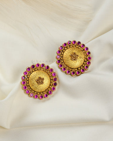 Gold Polish Spinal Ruby Stud CHE1542